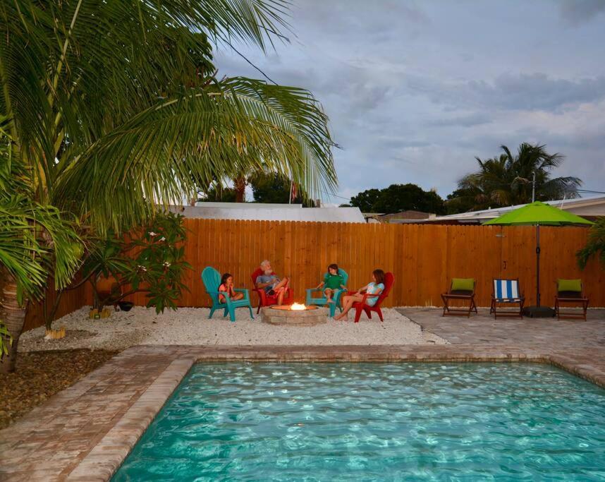 Tropical Retreat Near Beaches, Cruise Terminals Merritt Island Exteriér fotografie