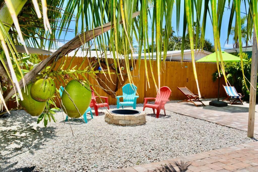 Tropical Retreat Near Beaches, Cruise Terminals Merritt Island Exteriér fotografie