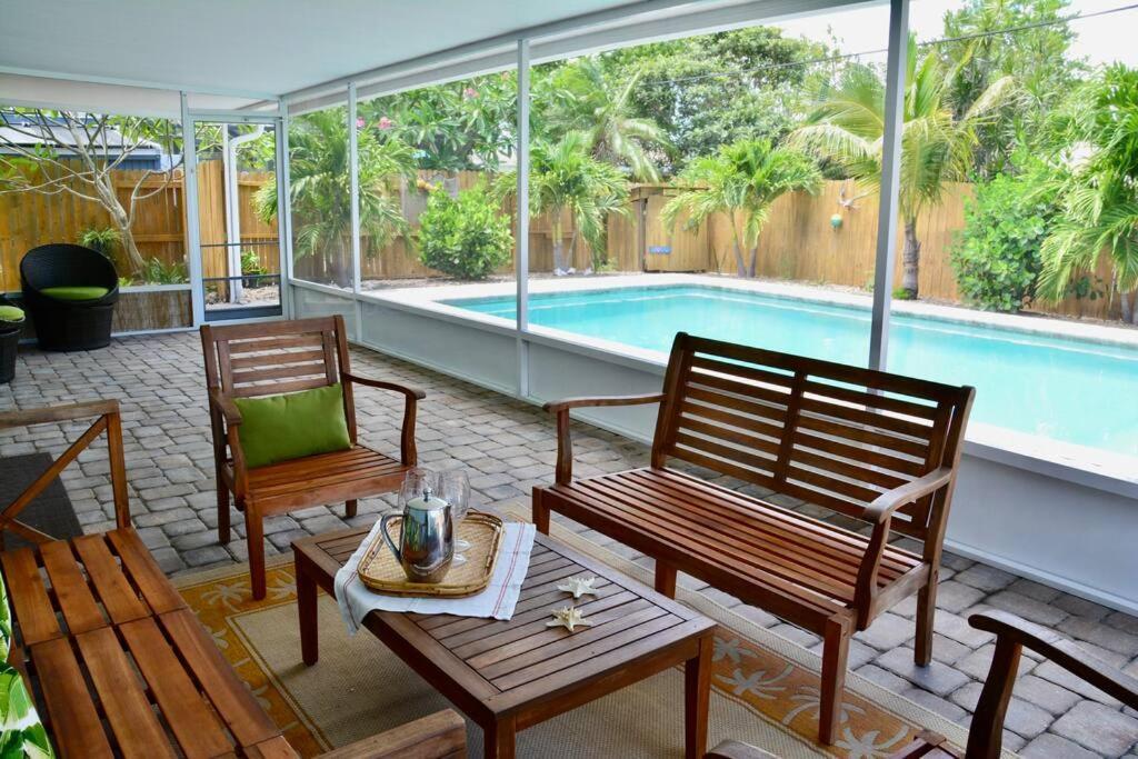 Tropical Retreat Near Beaches, Cruise Terminals Merritt Island Exteriér fotografie