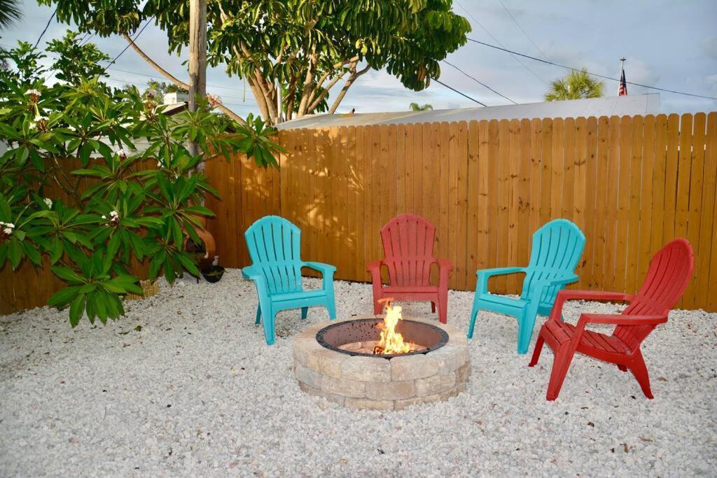 Tropical Retreat Near Beaches, Cruise Terminals Merritt Island Exteriér fotografie