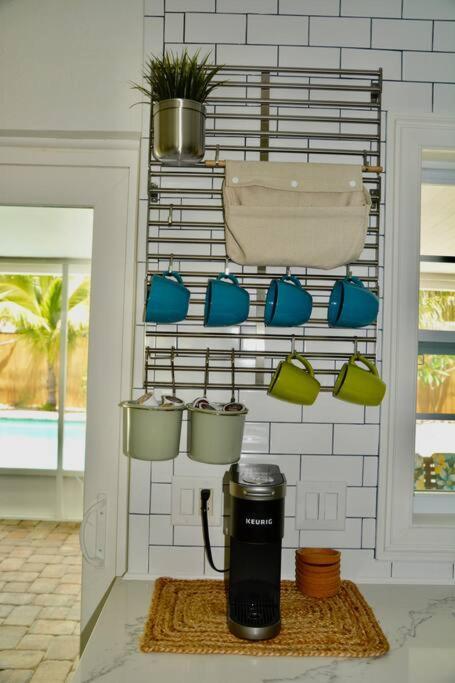 Tropical Retreat Near Beaches, Cruise Terminals Merritt Island Exteriér fotografie