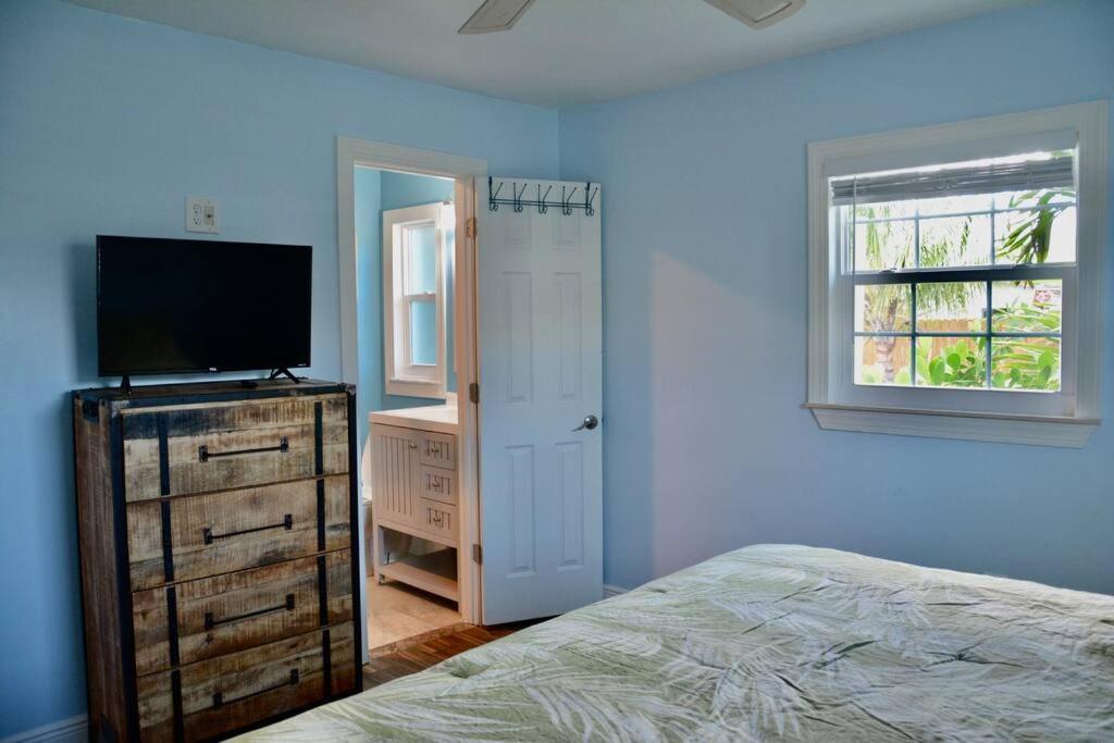 Tropical Retreat Near Beaches, Cruise Terminals Merritt Island Exteriér fotografie
